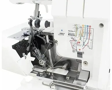 фото Оверлок Juki MO-114DN