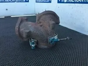 фото использованный y-образный патрубок турбонаддува для двигателя international 7.3л