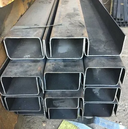 Фото №0 Швеллер гнутый 200 x 80 x 4