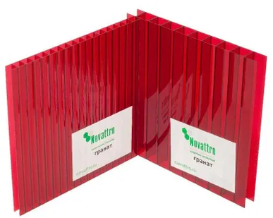 фото Поликарбонат 2100х12000х4мм (гранат) Новаттро 0,75кг/м2