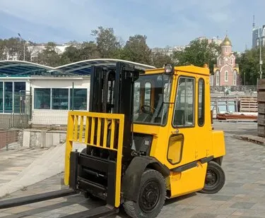 фото Вилочный погрузчик Sumitomo FD35