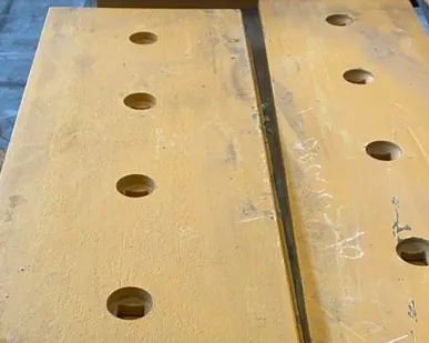 фото  Нож средний 421-815-1111 (Сталь 45) для специальной техники Komatsu WA 400