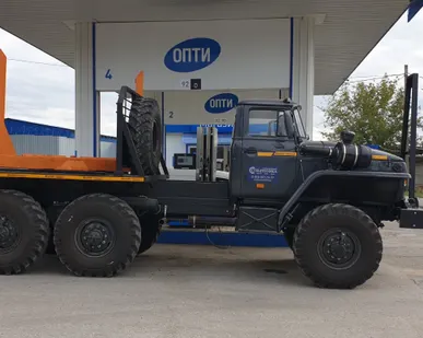 фото Лесовоз Урал ЯМЗ-236 заводской  капитальный ремонт