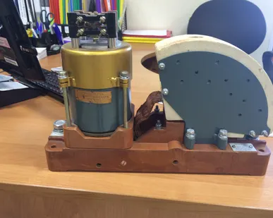 фото Контактор КМ 2146-48 = 220В