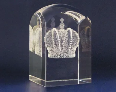 фото Стела с 3D гравировкой «Корона»