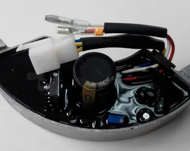 фото AVR 5,0кВт, 230В, 6 проводов, дугообразный, металл