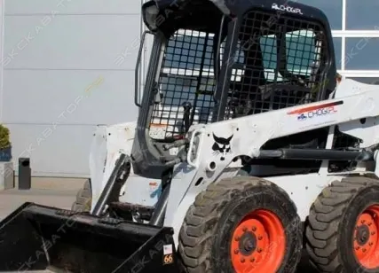 Фото №0 Аренда мини-погрузчика Bobcat S550, Москва