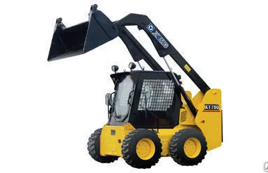 фото Колесный мини-погрузчик XT750