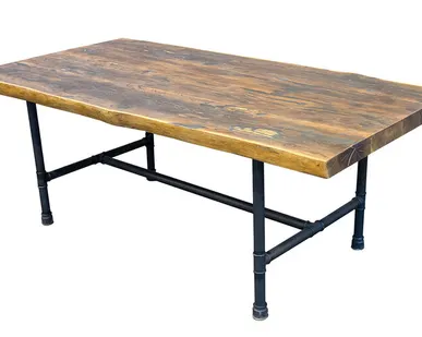 фото Авторский стол № 2, дуб взорванный, заливка черная смола, покрытие масло, 75х100х200см, ножки съёмные, черный металл Стол № 2