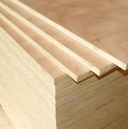 Фото №0 Фанера березовая ФК, сорт 4/4 НШ, 21мм, 1525x1525