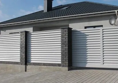 Фото №0 Заборы жалюзи