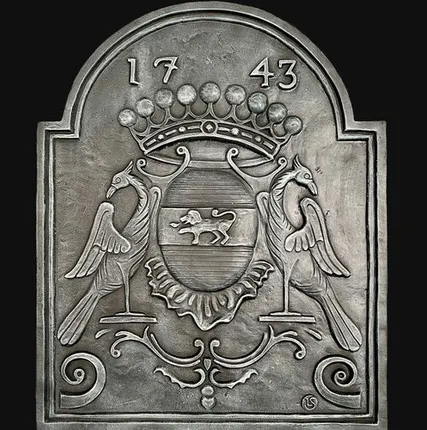 Фото №0 Чугунное панно "Орлы"