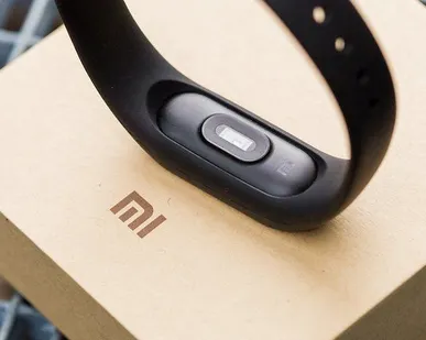 фото Браслет фитнес трекер Xiaomi mi Band 2