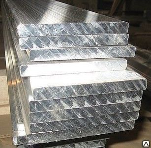 фото Алюминиевая шина АД0 3x20-12x120
