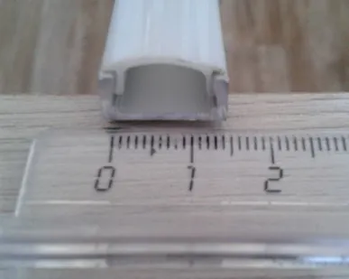 фото Профиль прямой алюминиевый с матовым рассеивателем