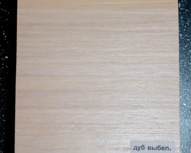 фото Плинтус шпонированый " Дуб выбеленный 5 BDS" 83х19х2400мм
