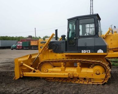 фото Бульдозер SHANTUI SD13 (двигатель Shangchai-по лиц/ CATERPILLAR),вес 14,9тн