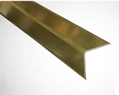 фото Уголок алюминиевый анодированный 15х30х1,5 мм АД31Т1