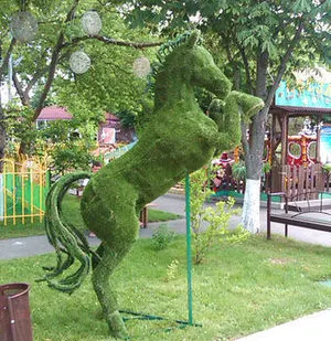 фото Топиари 3D фигура «Лошадь»