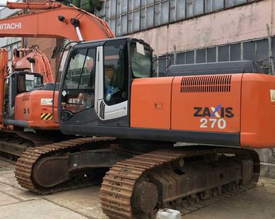 фото Аренда гусеничного экскаватора Hitachi ZX270