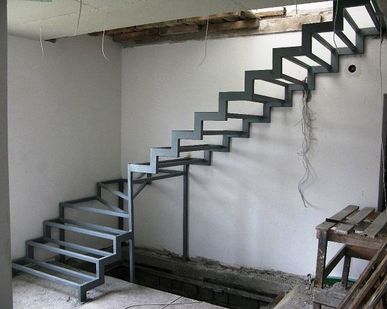 фото Лестницы металлические