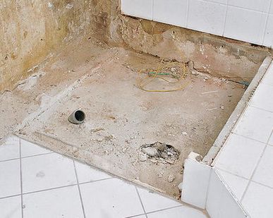 фото Демонтаж душевого поддона