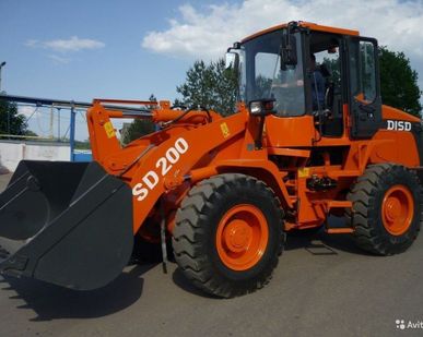 фото Погрузчик фронтальный DISD SD200