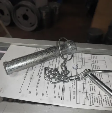 Фото №0 Палец центральной (верхней) тяги МТЗ-82 в сборе А61.03.001-02