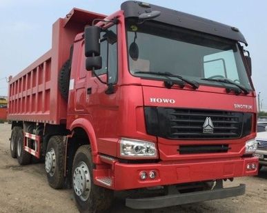 фото Самосвал HOWO 8x4