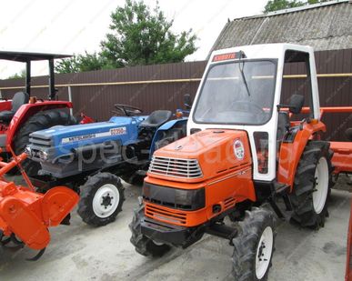 фото Аренда мини-трактора ISEKI tx1410s, Славянск-на-Кубани
