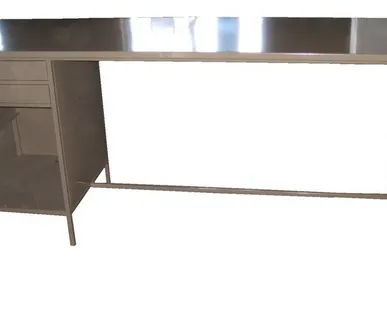 фото Верстак слесарный 2000 В2