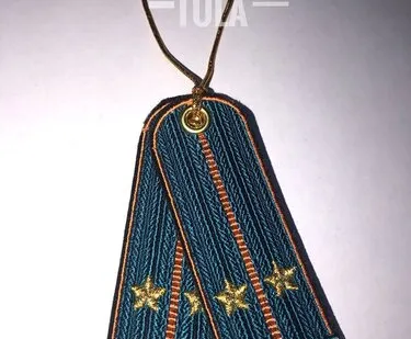 фото Брелок-погоны с вышивкой МЧС