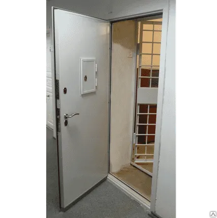 Фото №0 Дверь с кассовым окном