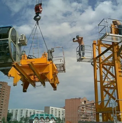Фото №0 Башенные краны в аренду