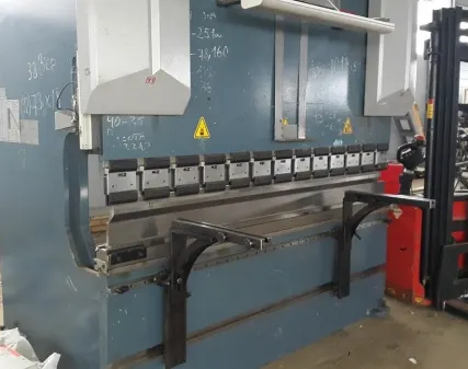 Фото №0 DURMA AD-R 25100 листогиб с ЧПУ 100 т х2550 мм. ИБ1430, гильотина Н3121, НА3221,пресс КД2130, КД2124 Б/У в Вологде