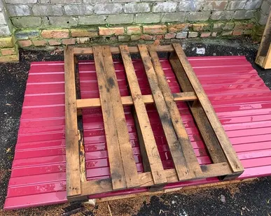 фото Профлист заборный С-8 вишня, высота 1,5 метра