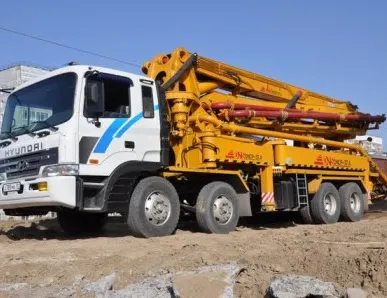 фото Сдам на длительный срок бетононасос HONGDA HDT5380THB-48-5