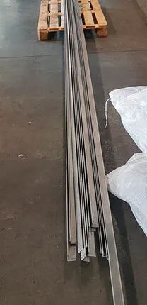 Фото №0 Уголки нержавеющие гнутые