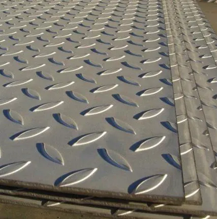 Фото №0 Лист рифленый горячекатаный 4х1500х6000 ст.3 рисунок Ромб