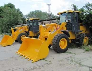 фото Фронтальный погрузчик XCMG LW300F
