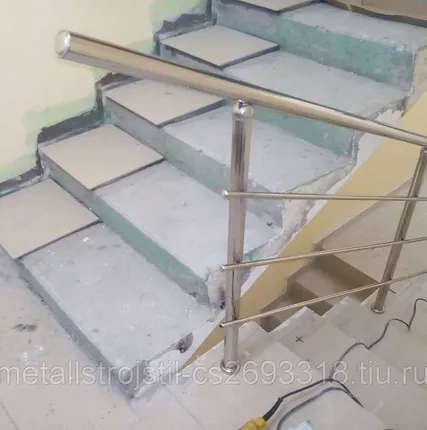 Фото №0 Перила из металла нержавеющие