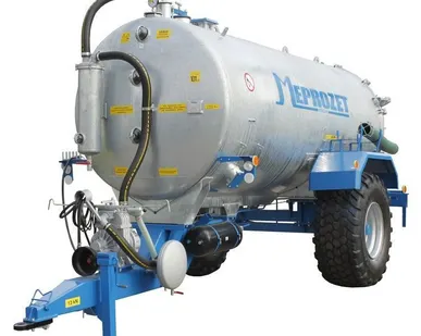 фото Ассенизационная машина одноосная PN-90/6 9000 л