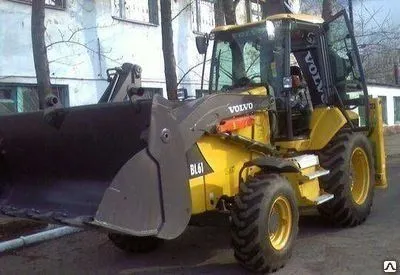 Фото №0 Экскаватор-погрузчик Вольво BL61B.