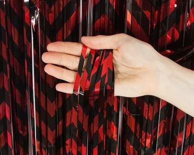 фото Занавес Дождик Зигзаги, черный/красный, Металлик, 100*200 см