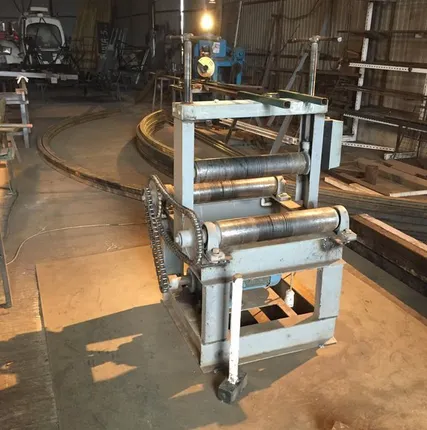 Фото №0 Вальцовка метала до 10 мм и проф трубы до 120*120*4