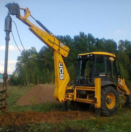 Фото №0 Аренда ямобура на базе JCB 3CX