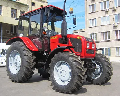 фото Трактор Беларус-92П