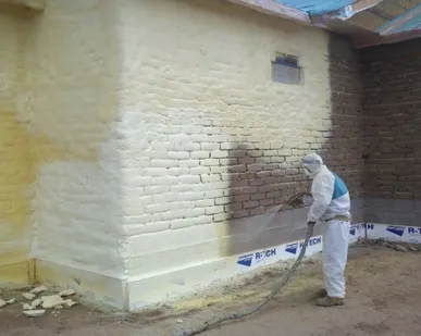 фото Теплоизоляция зданий методом напыления ППУ