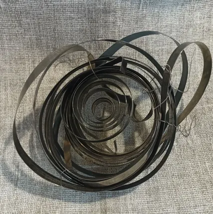 Фото №0 Пружина от часов, 3 м