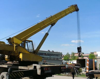 фото Услуги аренды крана 25 т